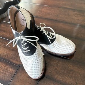 Bass brand Men’s Saddle Oxfords